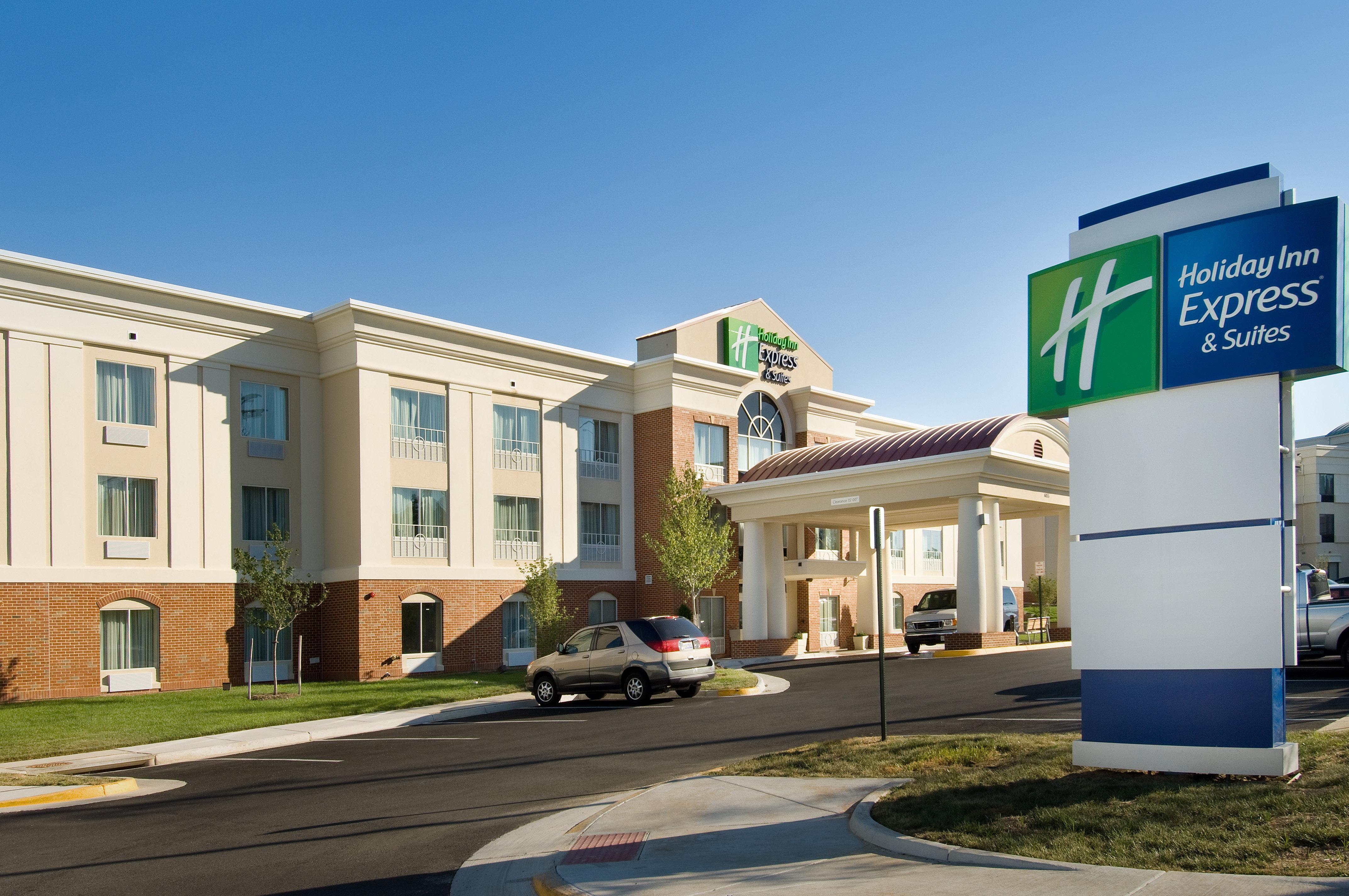 Holiday Inn Express & Suites Alexandria - Fort Belvoir By Ihg Exterior foto